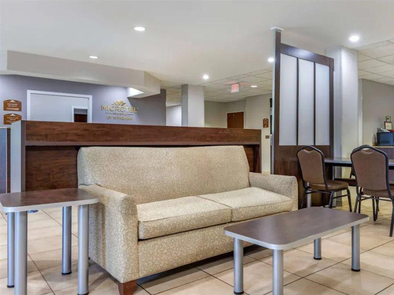 Hotel Microtel Inn&suites Dillsboro/sylva 2*