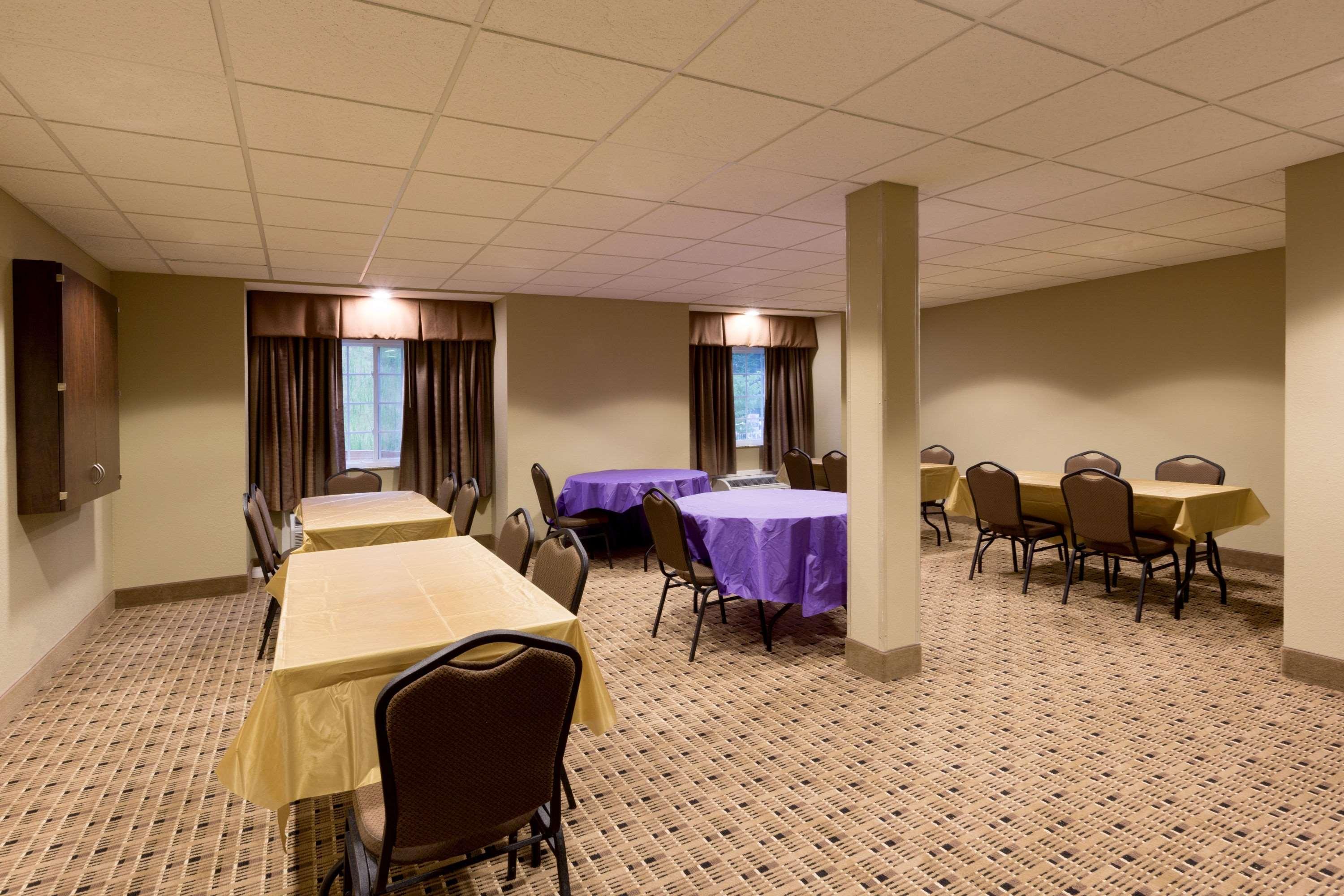 Microtel Inn&suites Dillsboro/sylva Hotel 2*