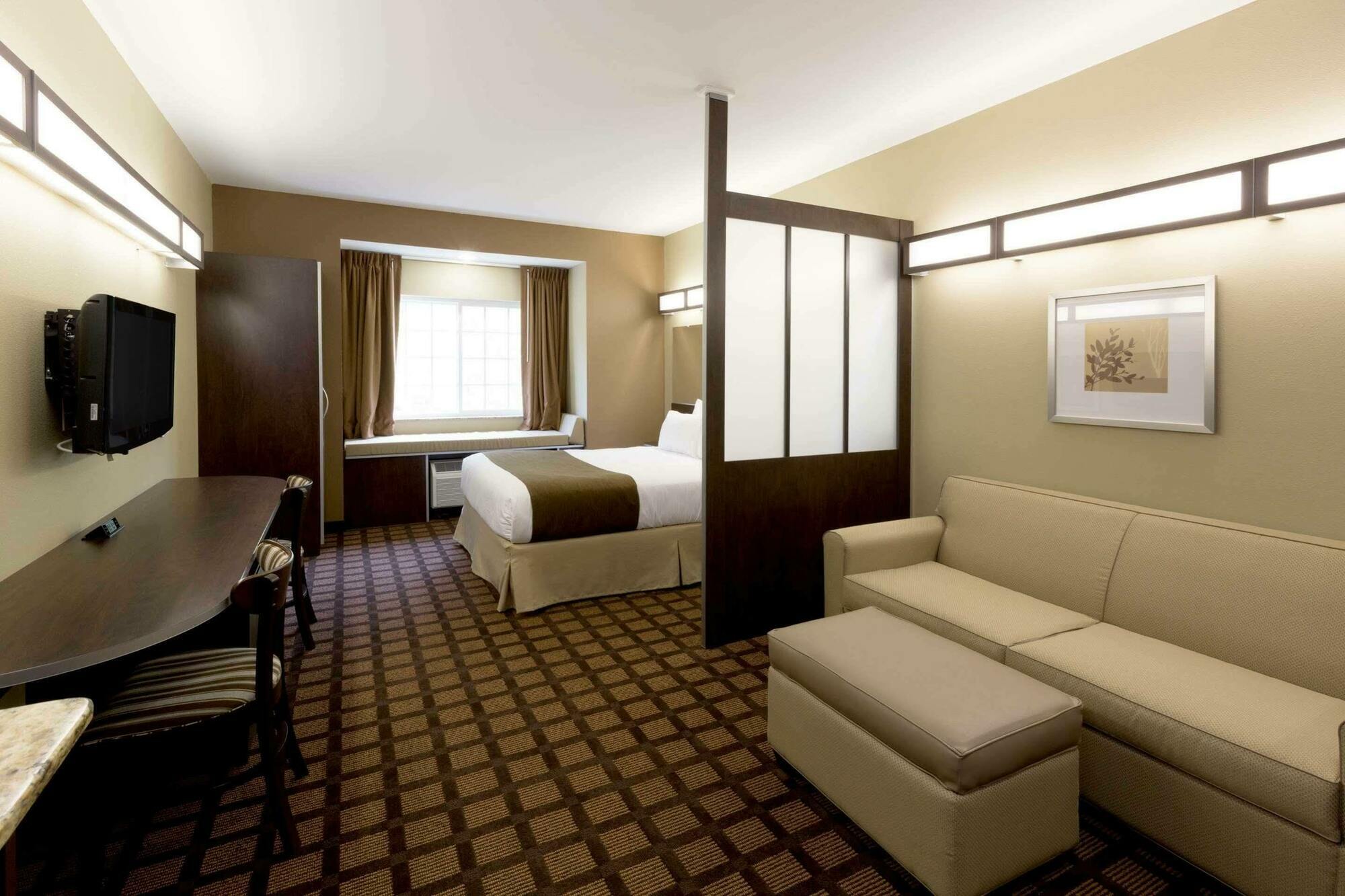 Hotel Microtel Inn&suites Dillsboro/sylva 2*
